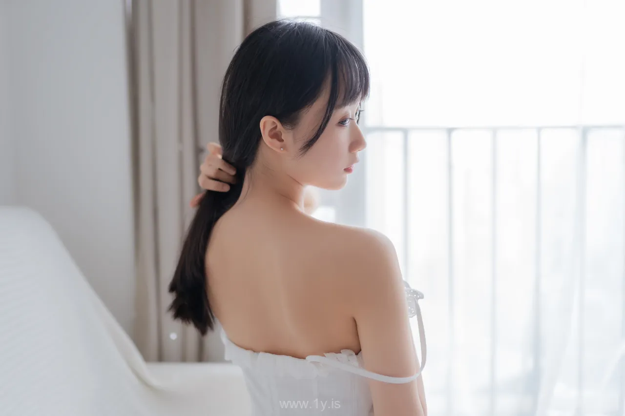 木绵绵OwO全套 VOL.011白裙少女